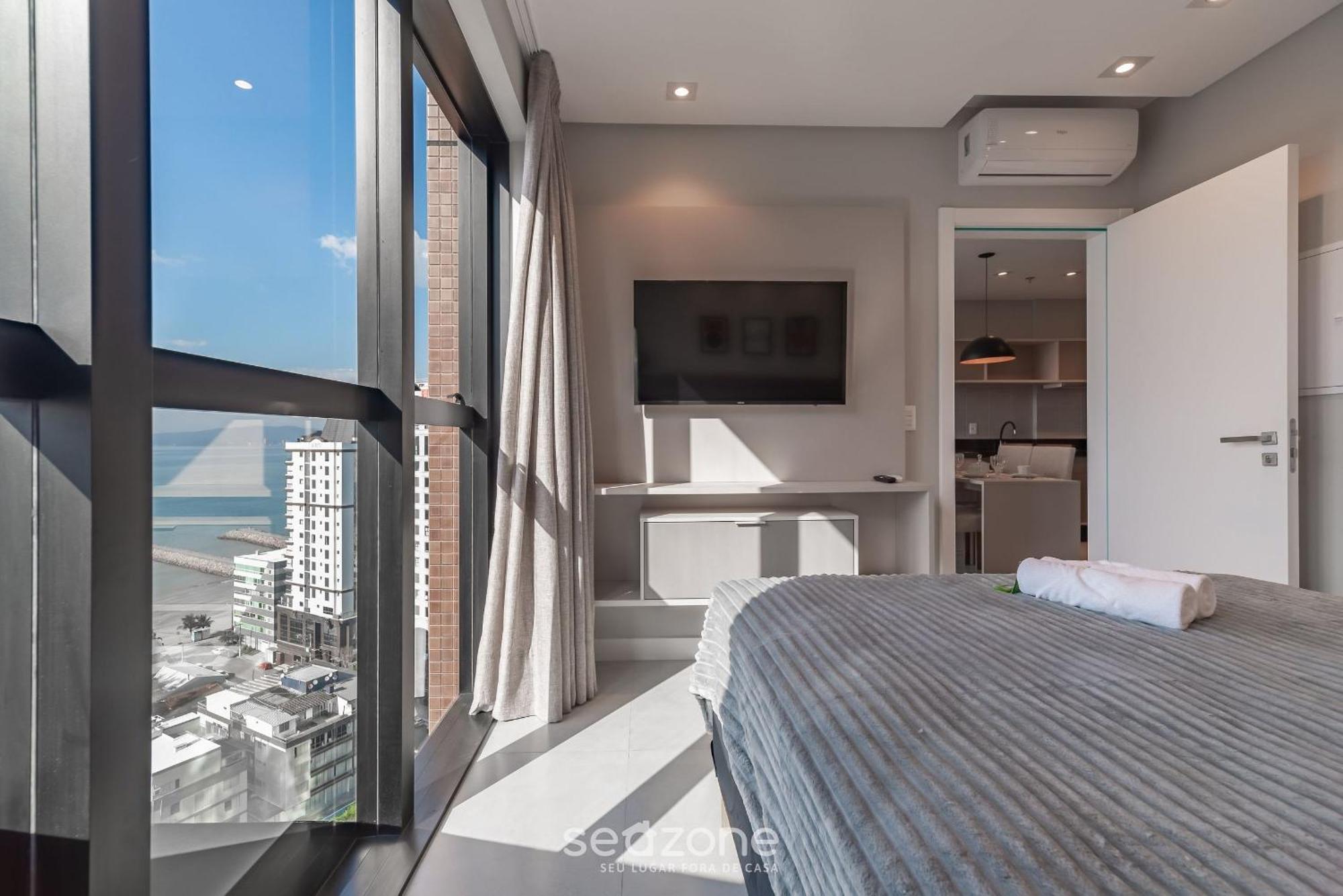 Mhfs - Apts Variados Em Predio Com Vista O Mar Em Apartment Itapema