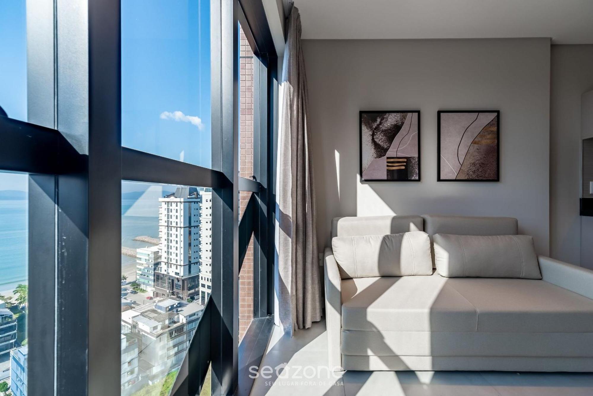Mhfs - Apts Variados Em Predio Com Vista O Mar Em