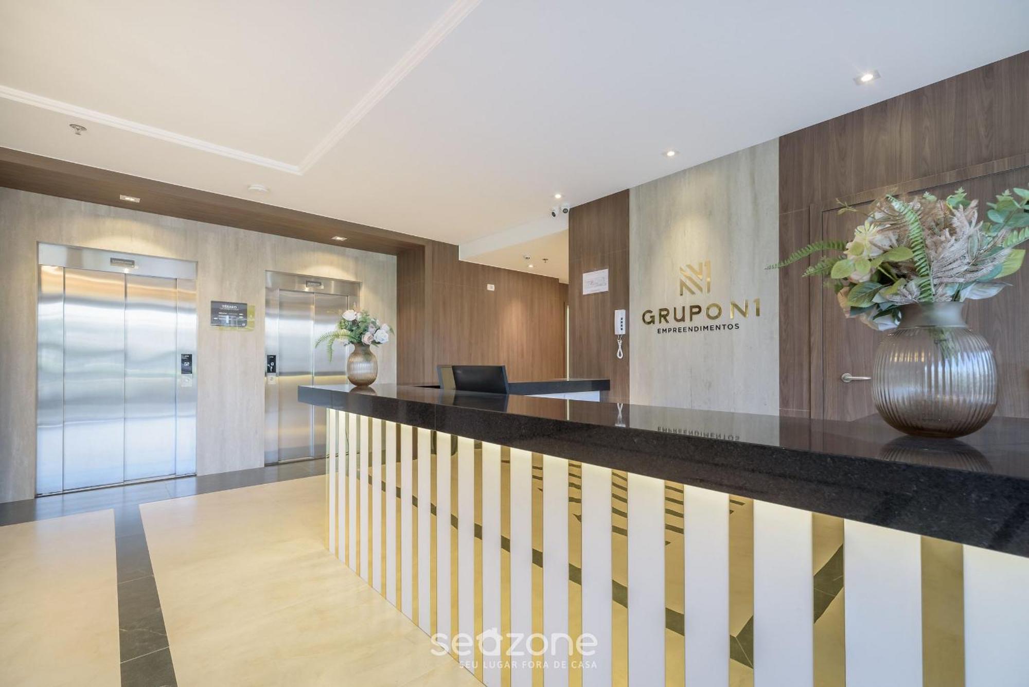 Mhfs - Apts Variados Em Predio Com Vista O Mar Em Apartment Itapema