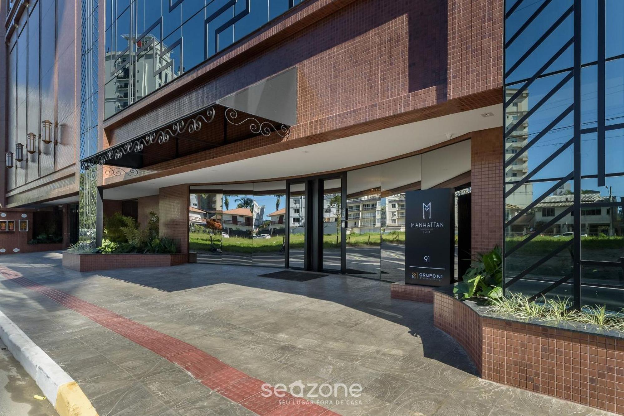 Mhfs - Apts Variados Em Predio Com Vista O Mar Em
