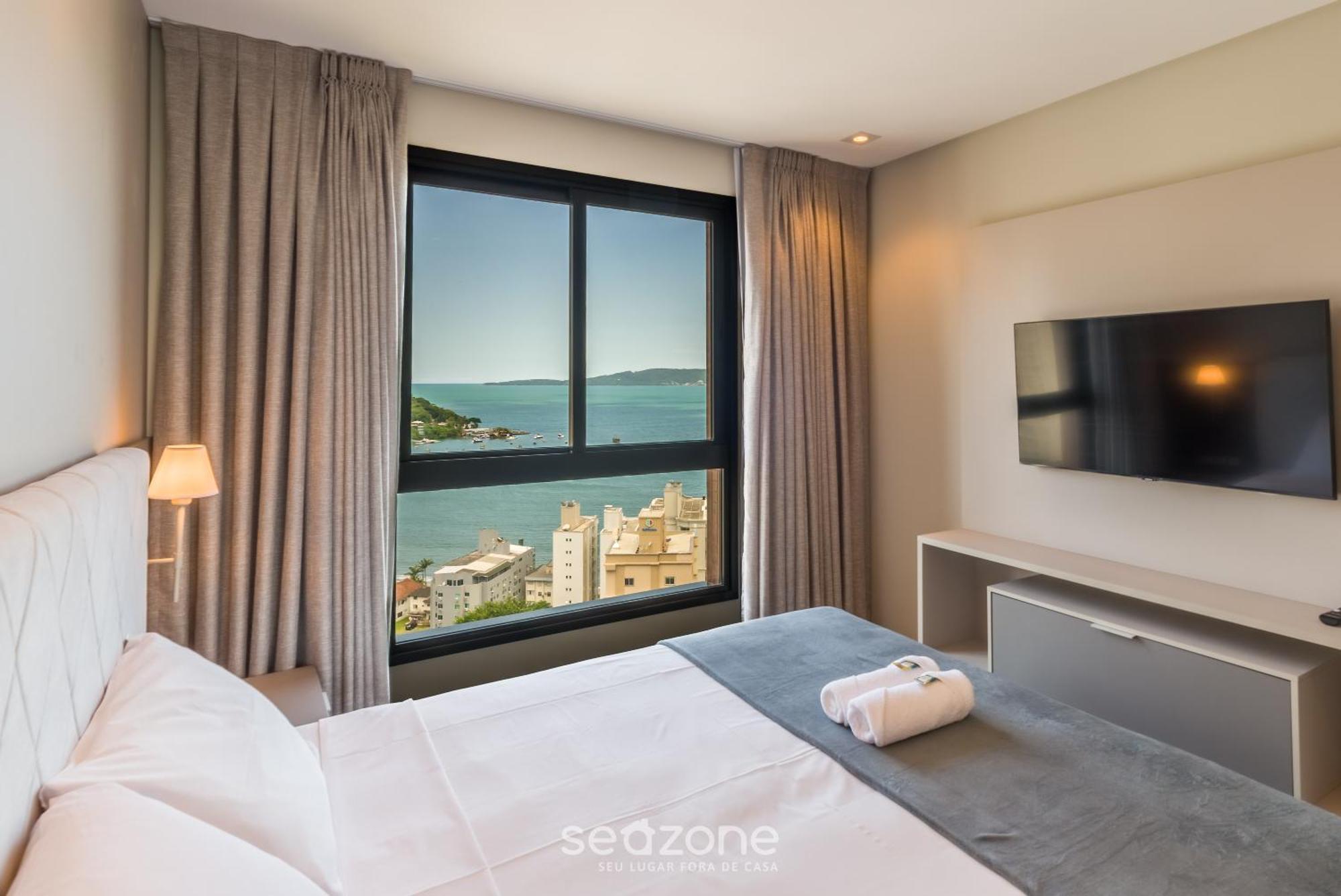 Mhfs - Apts Variados Em Predio Com Vista O Mar Em *