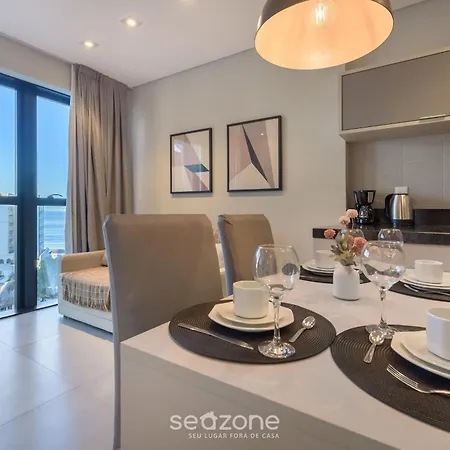 Mhfs - Apts Variados Em Predio Com Vista Para O Mar Em Itapema Exterior photo