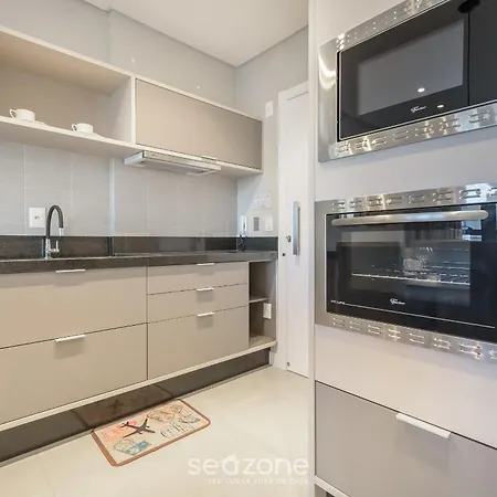 Mhfs - Apts Variados Em Predio Com Vista Para O Mar Em Itapema Exterior photo