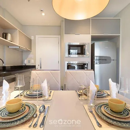 Mhfs - Apts Variados Em Predio Com Vista Para O Mar Em Itapema Exterior photo