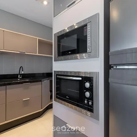 Mhfs - Apts Variados Em Predio Com Vista Para O Mar Em Itapema Exterior photo