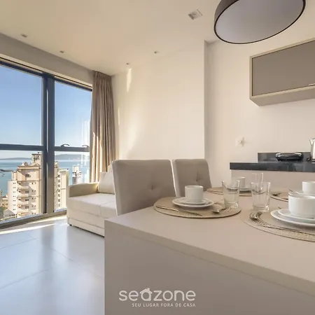 Mhfs - Apts Variados Em Predio Com Vista Para O Mar Em Itapema Exterior photo