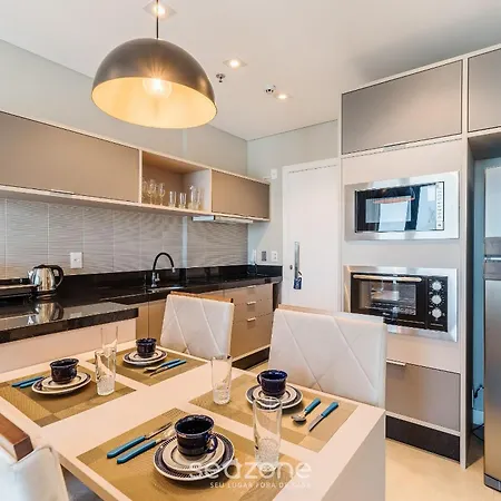 Mhfs - Apts Variados Em Predio Com Vista Para O Mar Em Itapema Exterior photo