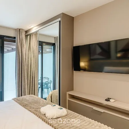Mhfs - Apts Variados Em Predio Com Vista Para O Mar Em Itapema Room photo