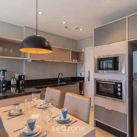 Mhfs - Apts Variados Em Predio Com Vista Para O Mar Em Itapema Exterior photo