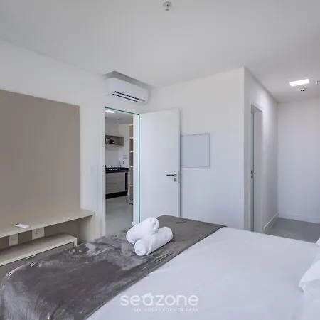 Mhfs - Apts Variados Em Predio Com Vista Para O Mar Em Itapema Room photo